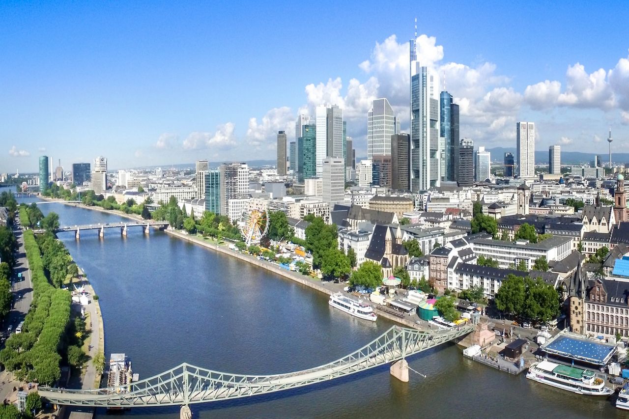 Großmetropole Frankfurt/Main Großmetropole Frankfurt/Main