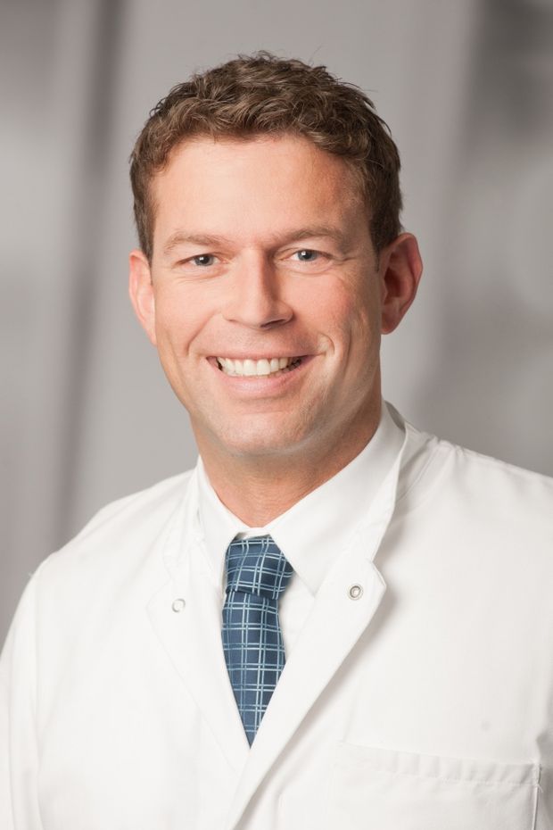 Dr. Stefan Hemmer