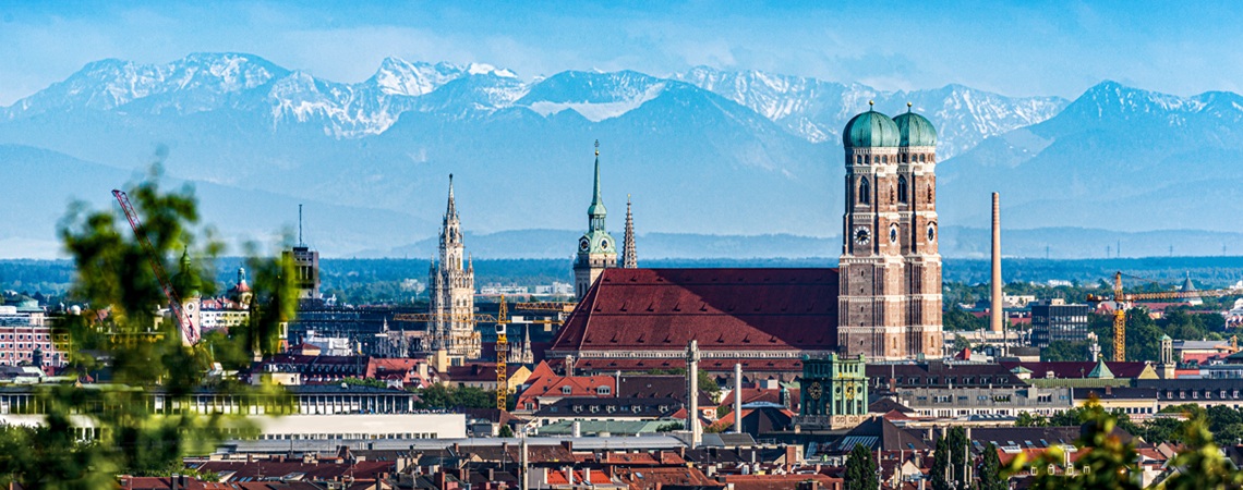 Blick auf München mit Frauenkirche