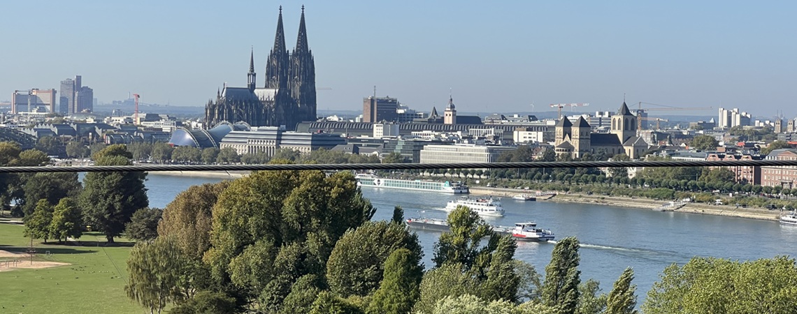Rheinpanorama mit Kölner Dom