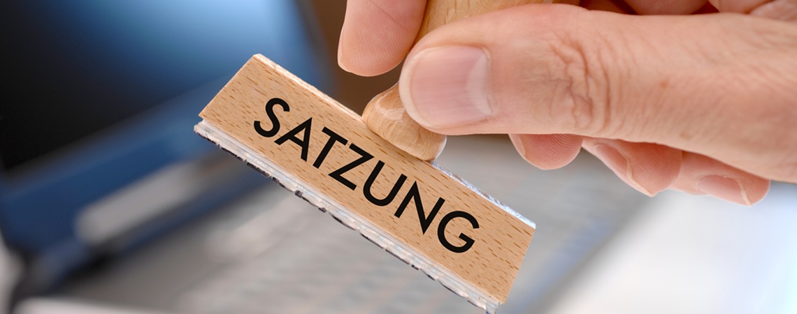 ein Stempel mit dem Wort Satzung